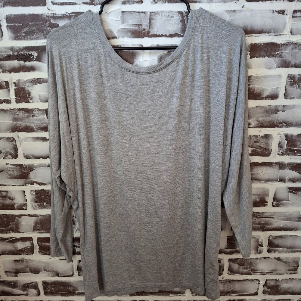 New Free to Live XL Knit Top Light Grey Long Sleeves Made USA